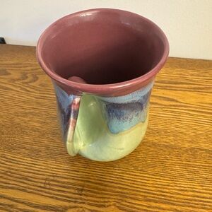 Unique Handmade Clay In Motion Hand Warmer Mug - left Handed! EUC